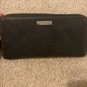 Gucci wallet